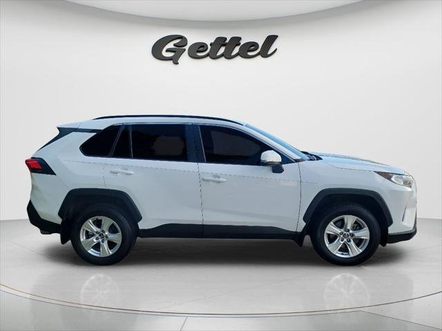 Certified Used 2020 ICE CAP Toyota  image 4