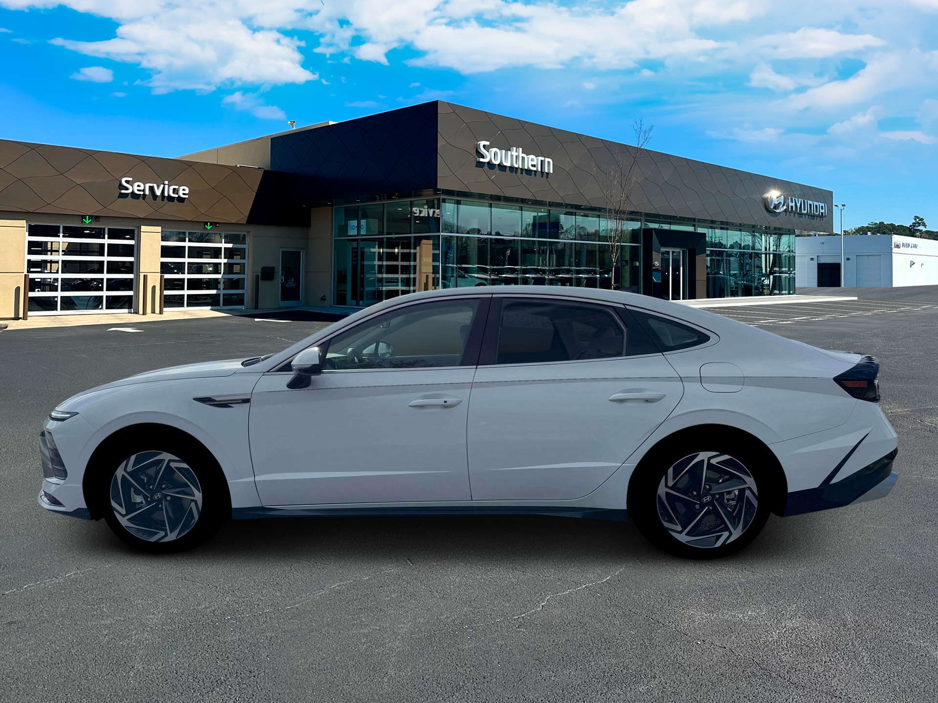 New 2026 White Hyundai SEL Sport image 3