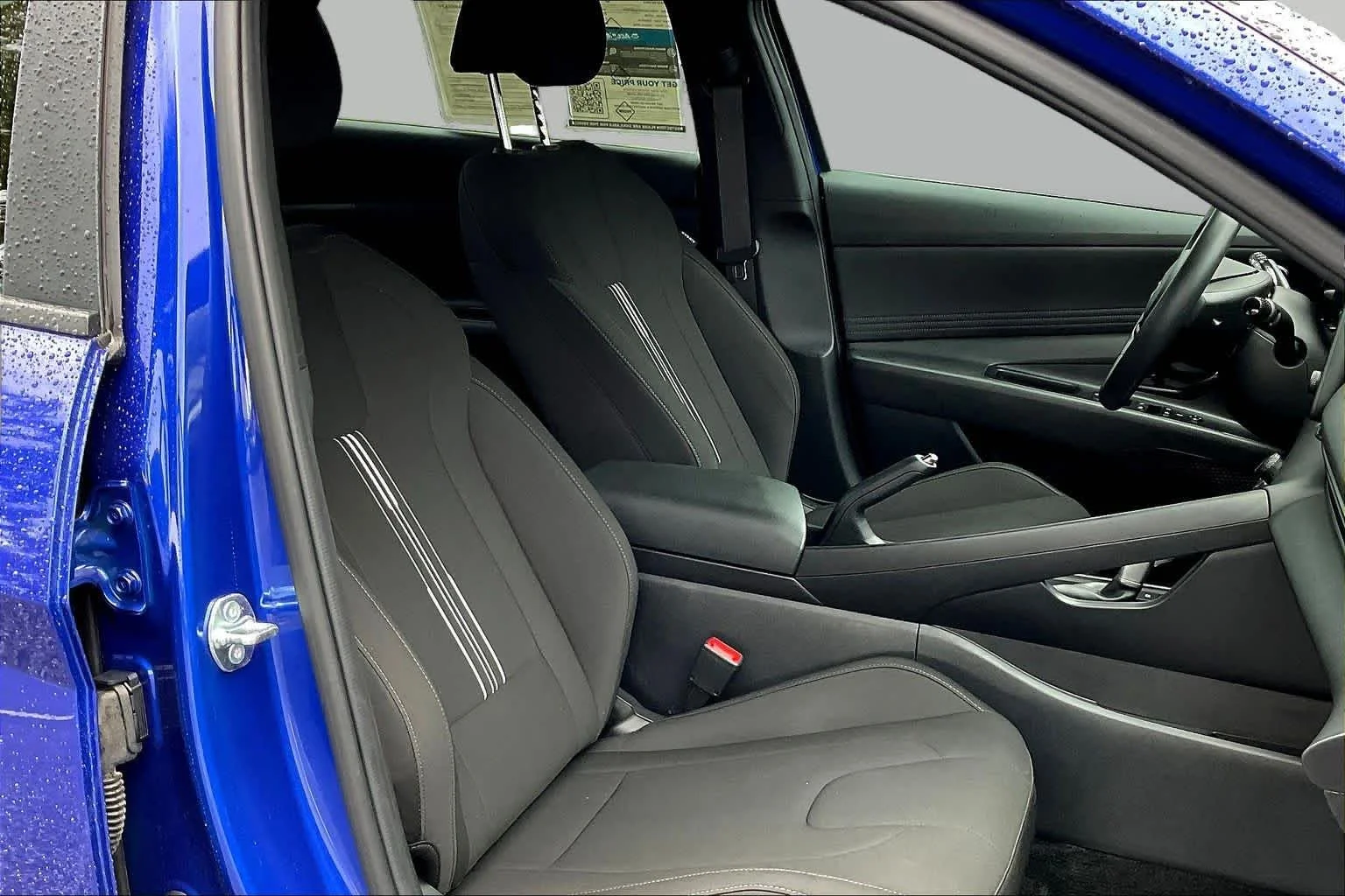 Used 2025 Intense Blue Hyundai SEL Sport image 9