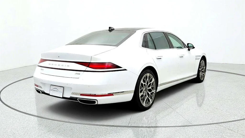 Used 2025 Uyuni White Genesis 3.5T e-SC AWD image 5