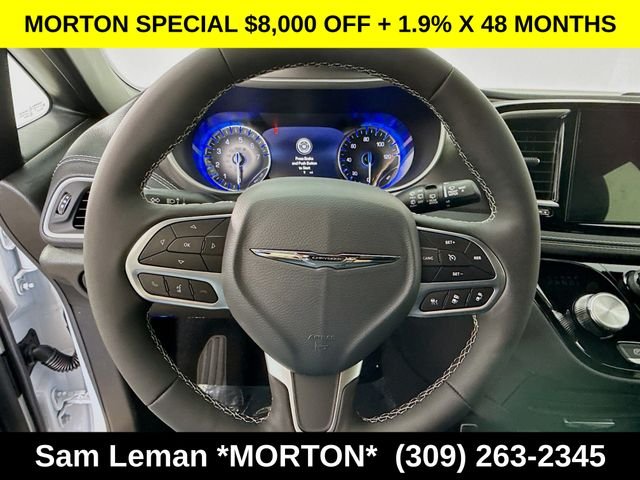 New 2026 Bright White Clear-Coat Exterior Paint Chrysler Select image 11