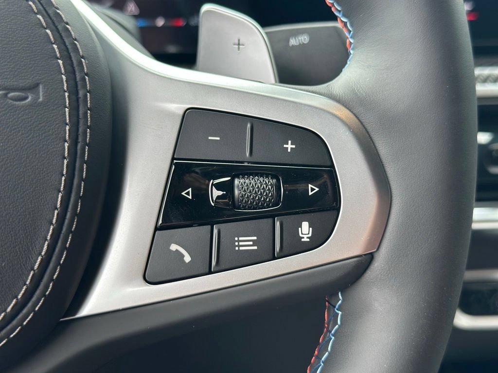 New 2027 Dravit Grey Metallic BMW M60i image 31