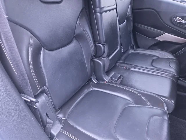 Used 2017 White Jeep Limited image 24
