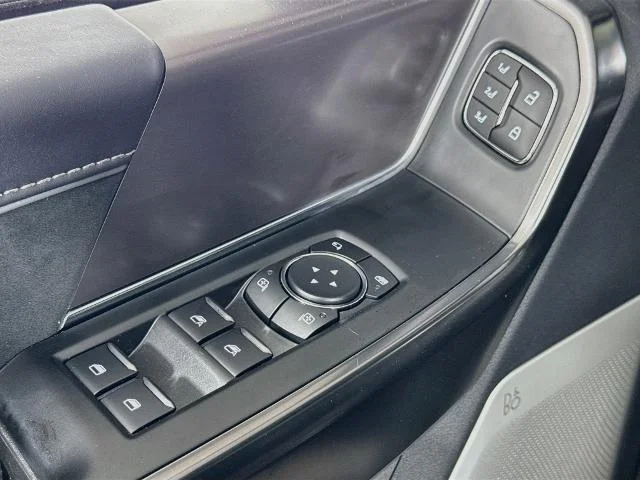 New 2026 Agate Black Metallic Ford Platinum® image 51