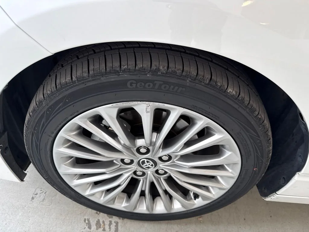 Used 2020 Pearl Toyota Limited image 11