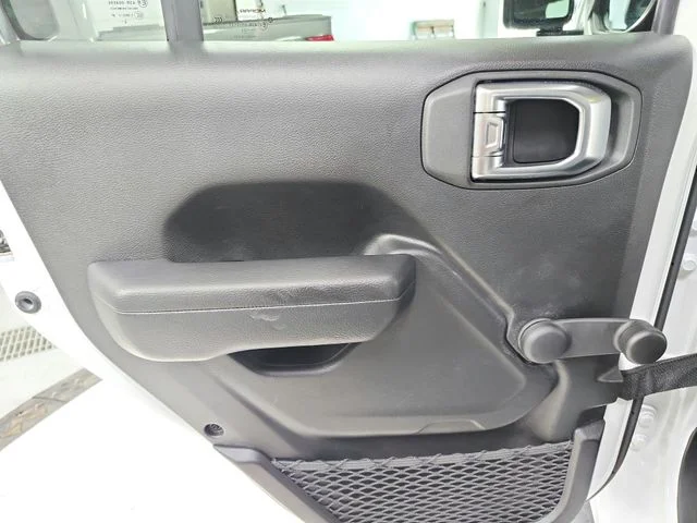 Used 2023 White Jeep Sport image 32
