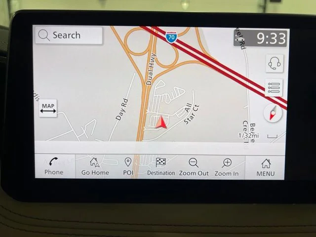 Used 2022 Gray INFINITI LUXE image 16