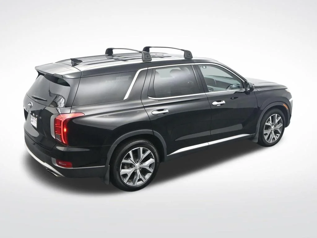 Used 2022 Abyss Black Pearl Hyundai SEL image 28