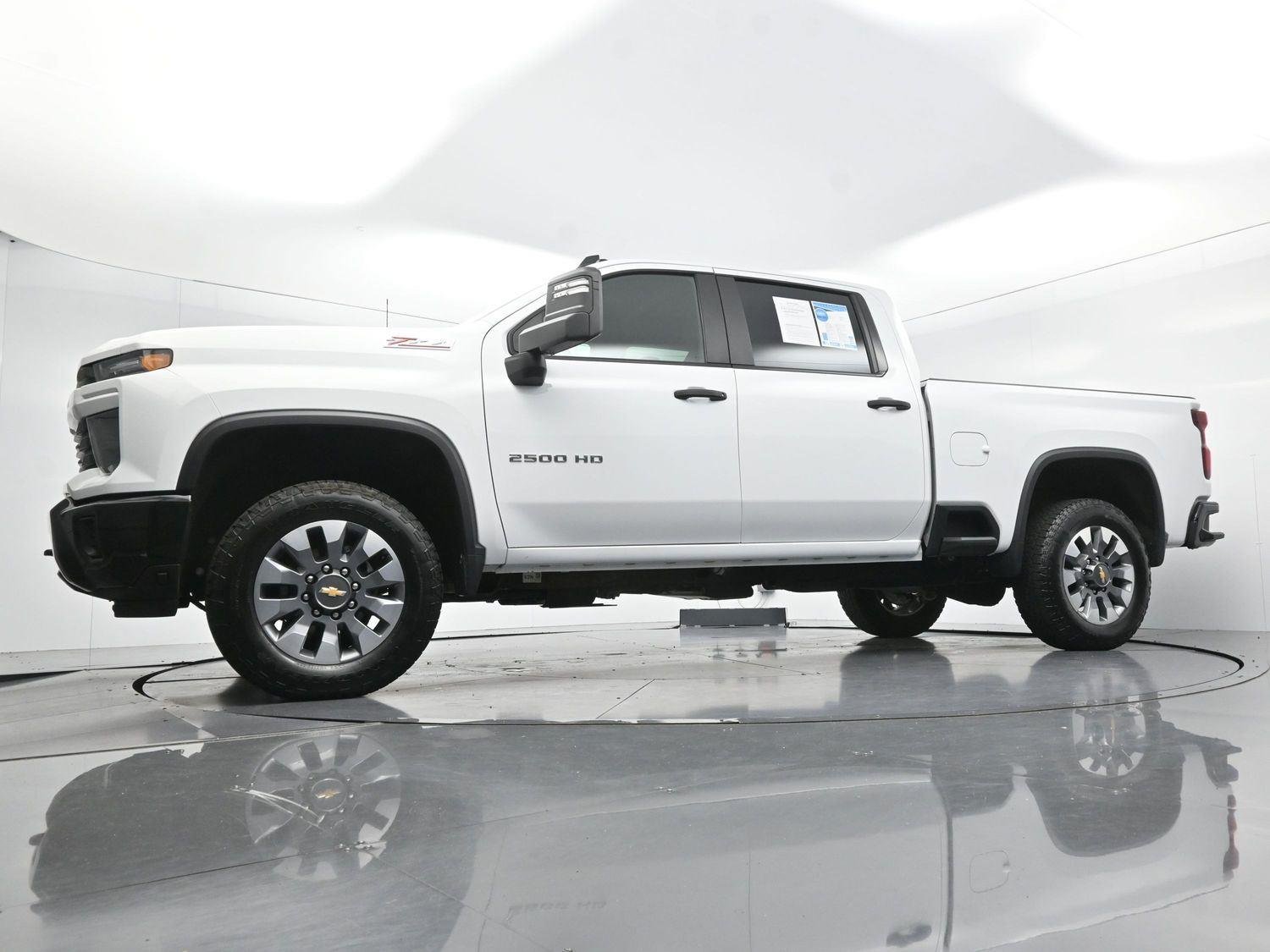 Used 2024 Summit White Chevrolet Custom image 45