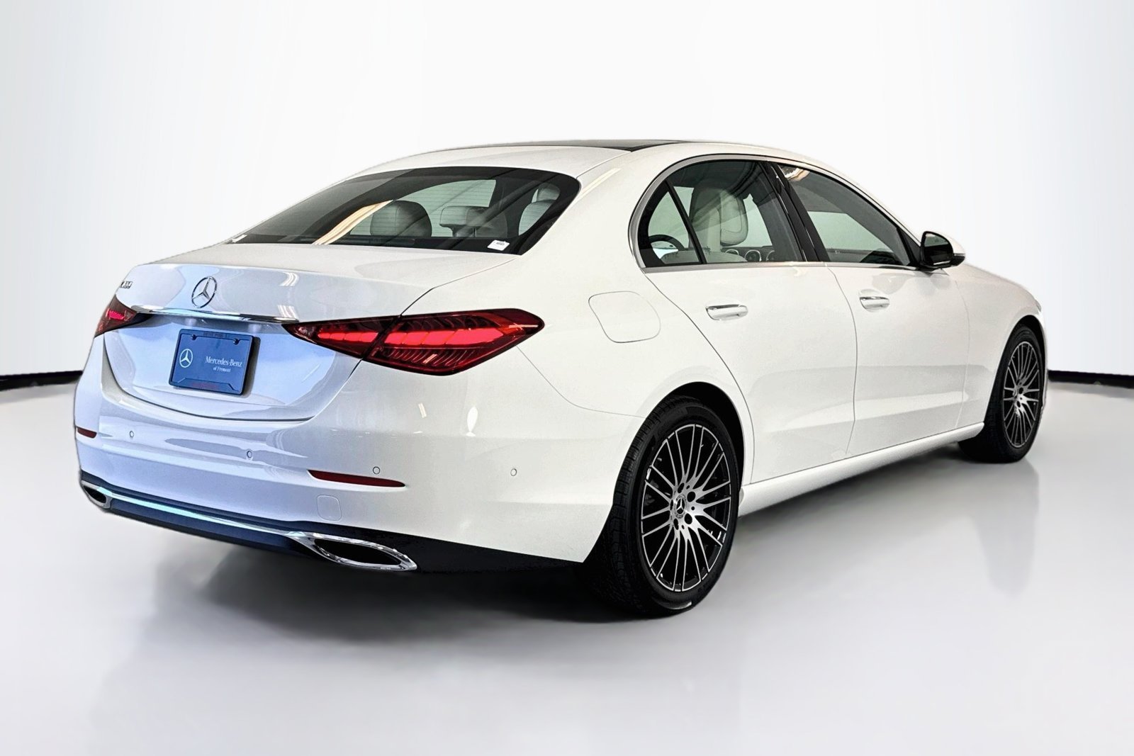 New 2026 Polar White Mercedes-Benz C 300 image 5