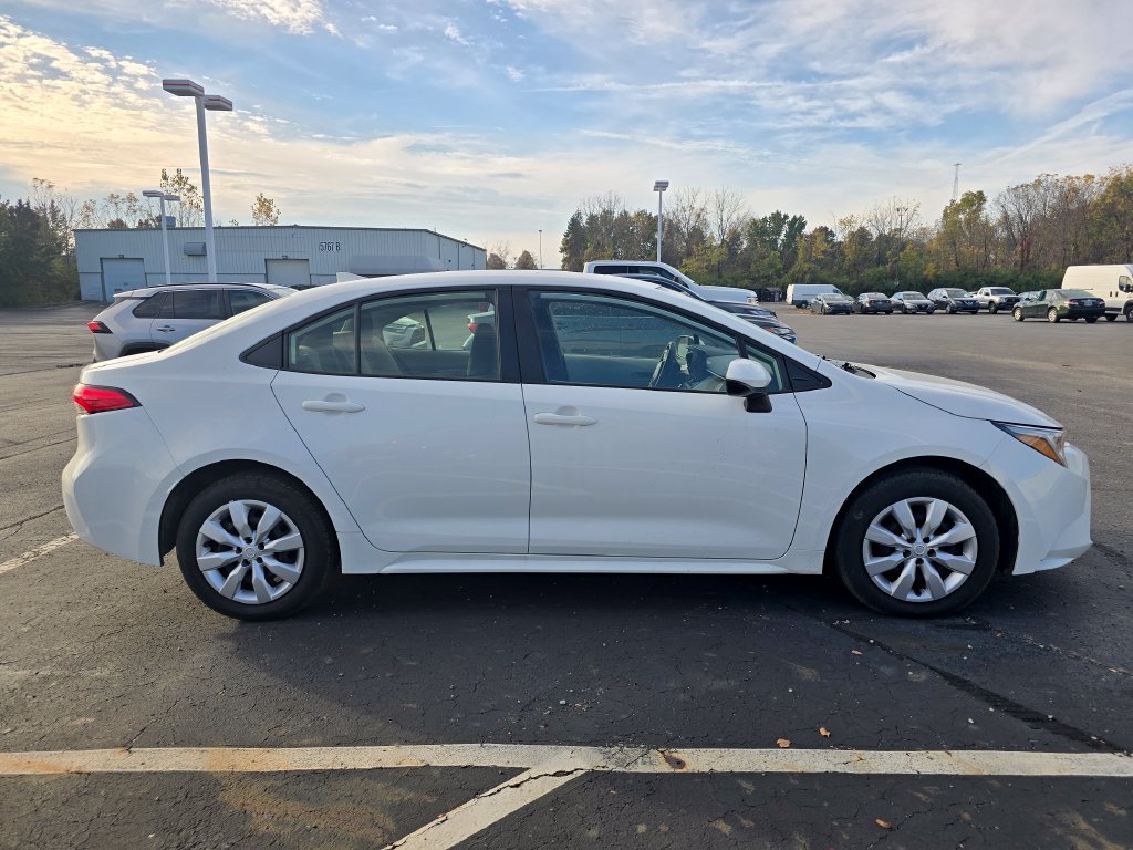 Used 2024 White Toyota LE image 9