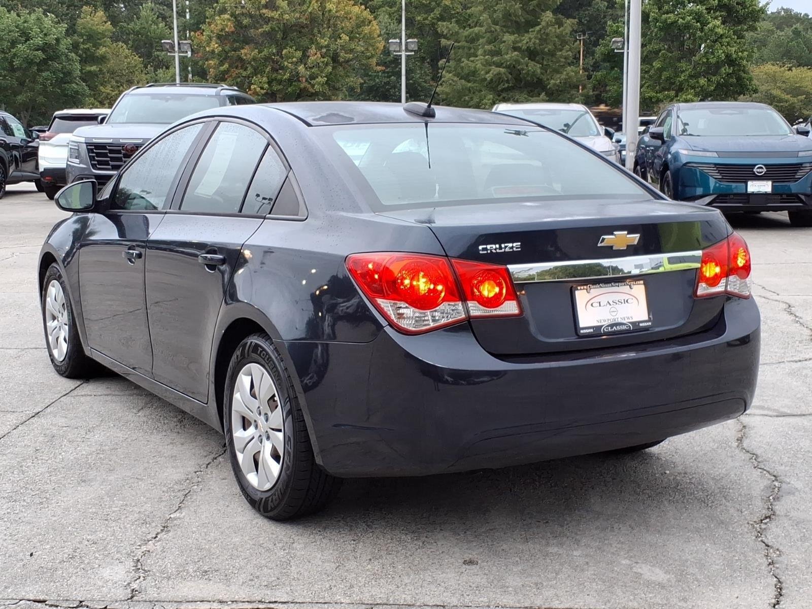 Used 2016 Blue Ray Metallic Chevrolet LS image 9