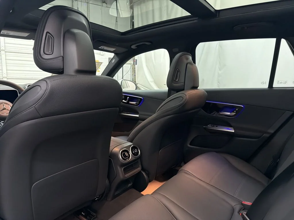 Certified Used 2026 White Mercedes-Benz GLC 300 image 18