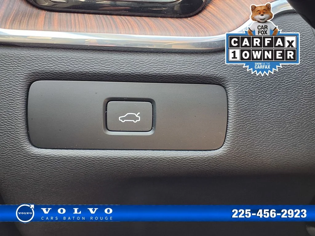 Certified Used 2023 Blue Volvo B5 Plus Dark Theme image 34