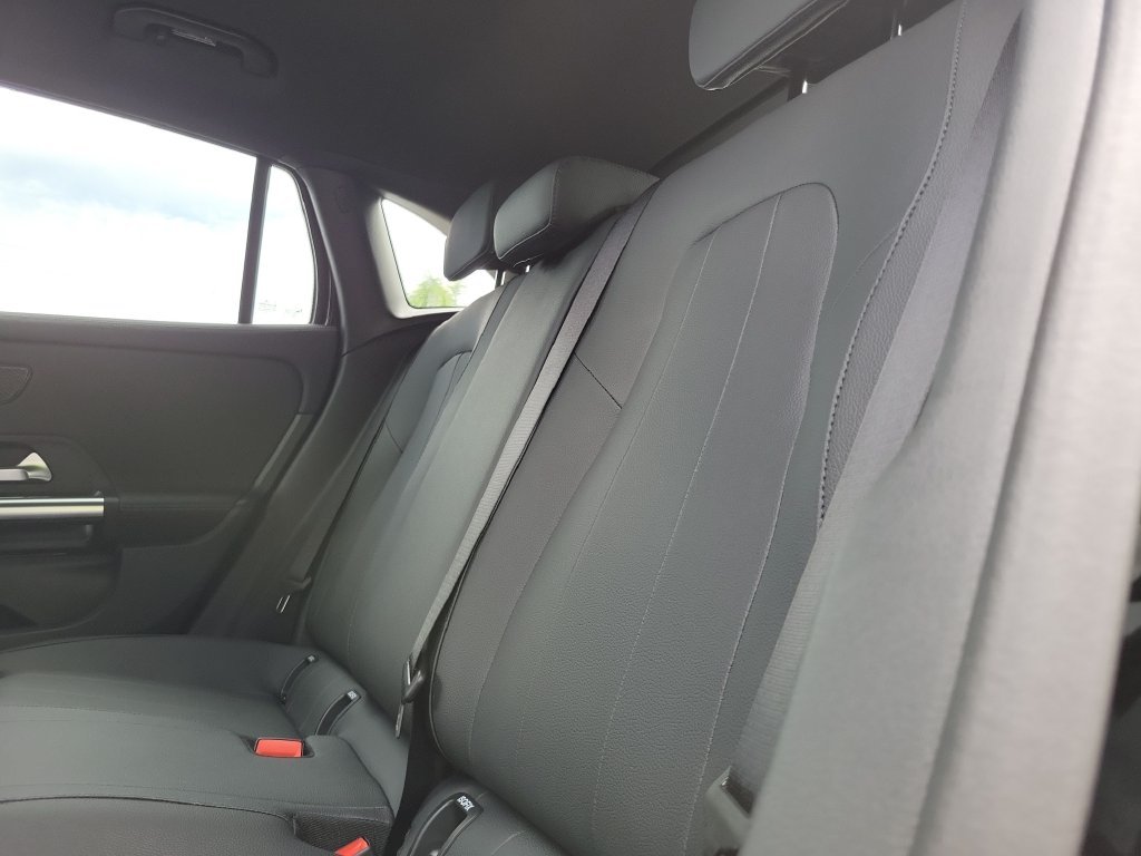 New 2026 Night Black Mercedes-Benz GLA 250 image 9