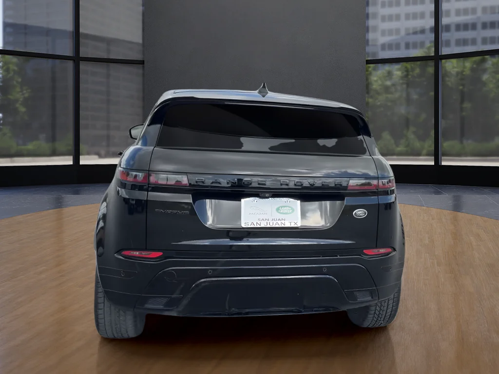 Used 2022 Black Land Rover Dynamic image 6