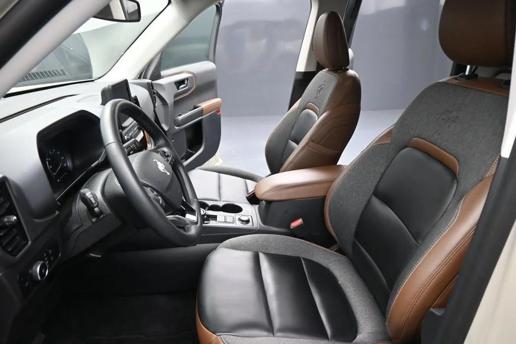 Used 2024 Beige Ford Outer Banks image 9