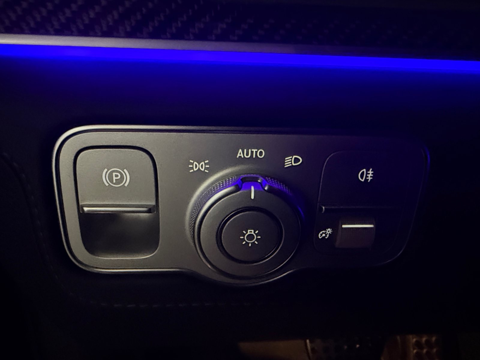 Used 2025 Obsidian Black Metallic Mercedes-Benz AMG® GLS 63 image 24