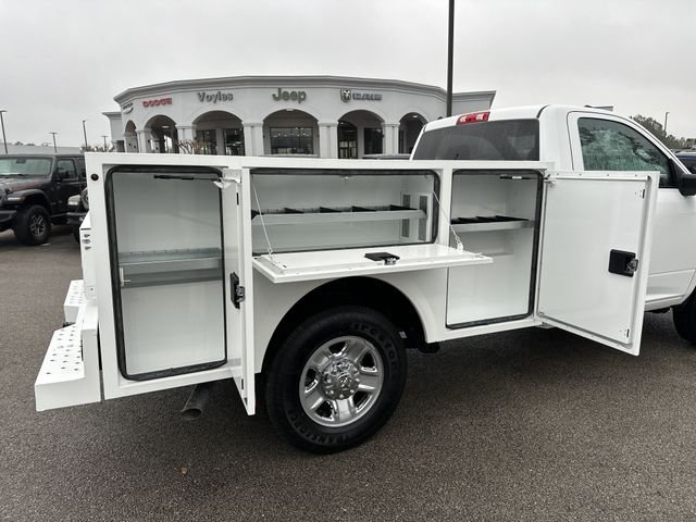 New 2026 White RAM Tradesman image 16