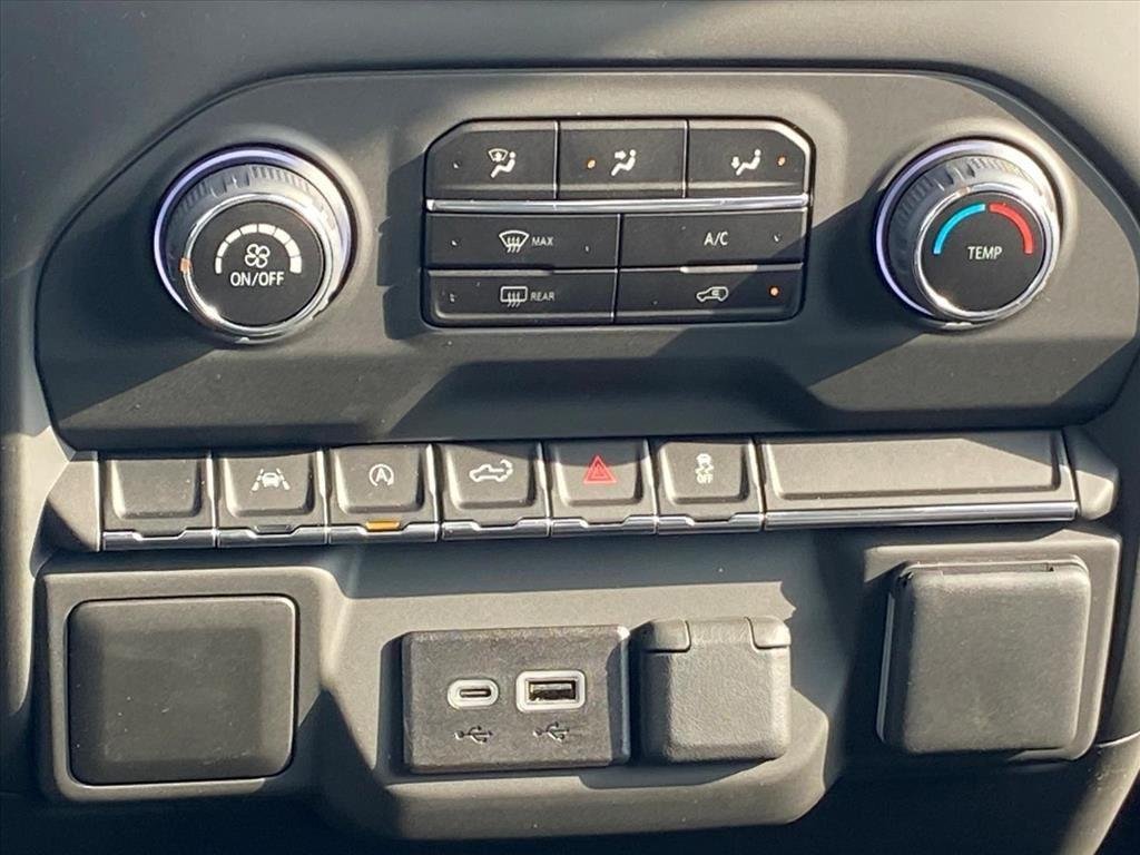 2026 Chevrolet Silverado 1500 Custom - Photo 11