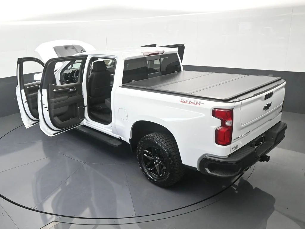 Used 2024 Summit White Chevrolet LT Trail Boss image 77