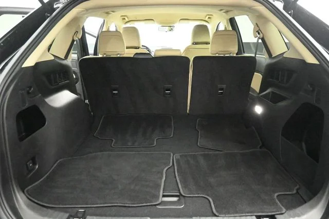2024 Ford Edge SE - Photo 23