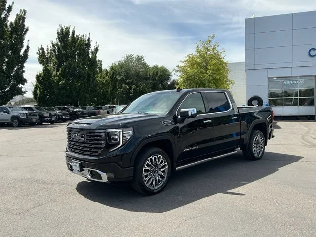 Used 2026 Onyx Black GMC Denali Ultimate image 10