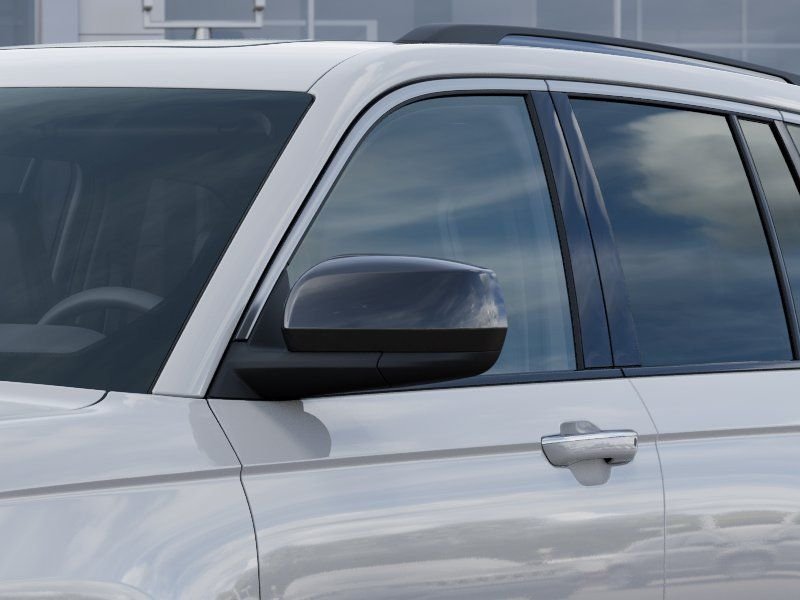 New 2026 Bright White Clear-Coat Exterior Paint Jeep Limited Reserve image 12