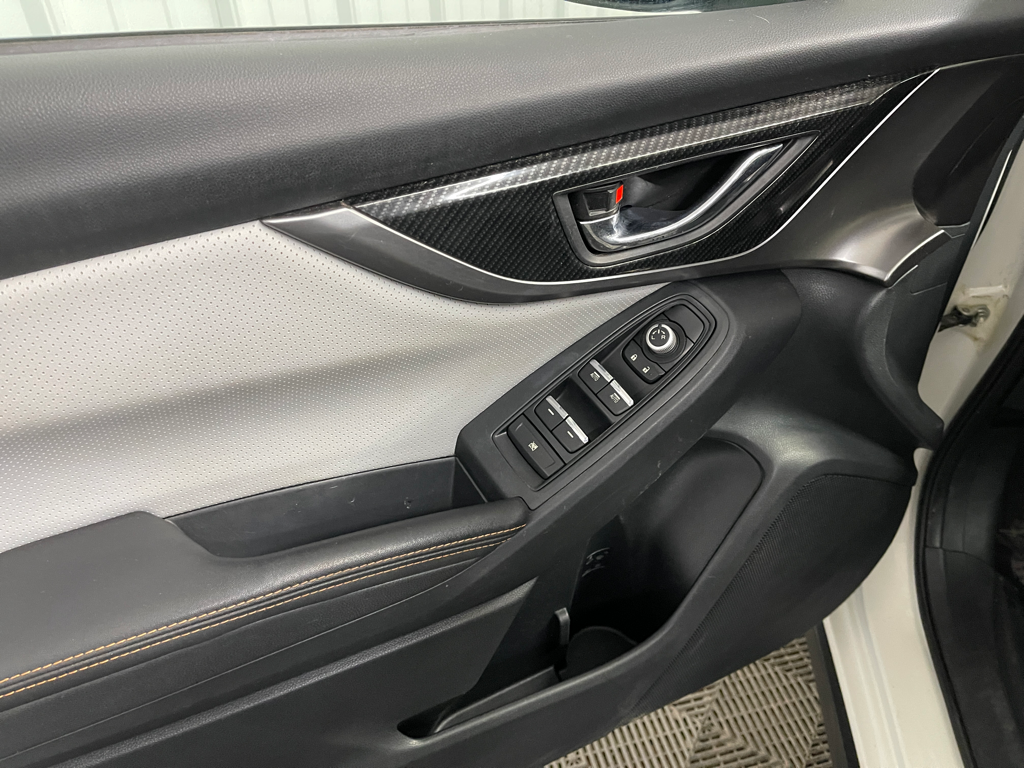 Used 2018 White Subaru 2.0i Limited image 14