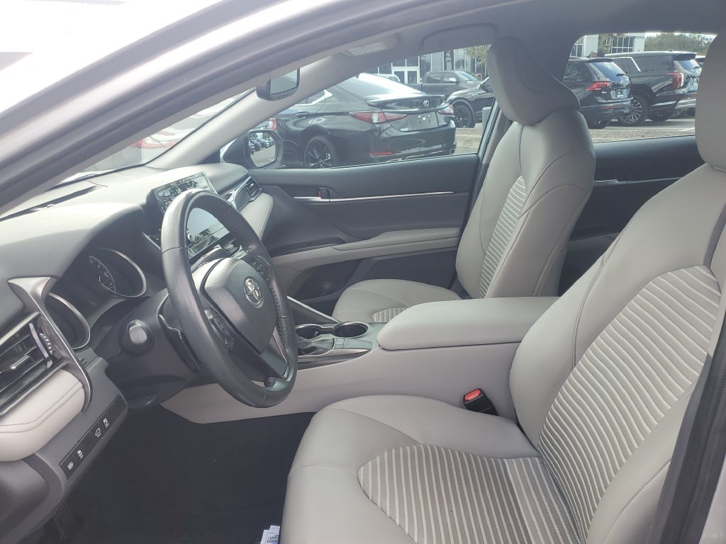 Used 2024 Silver Toyota SE image 14