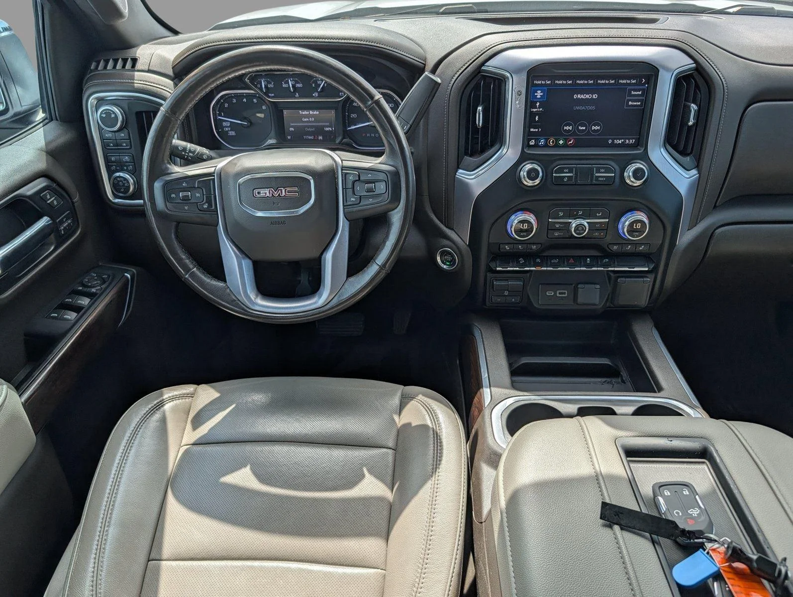 Used 2019 SUMMIT WHITE GMC SLT image 29