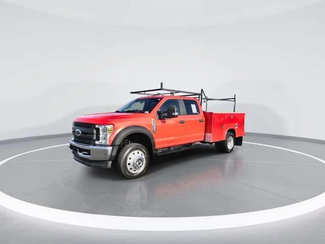 Used 2019 Red Ford XL image 4
