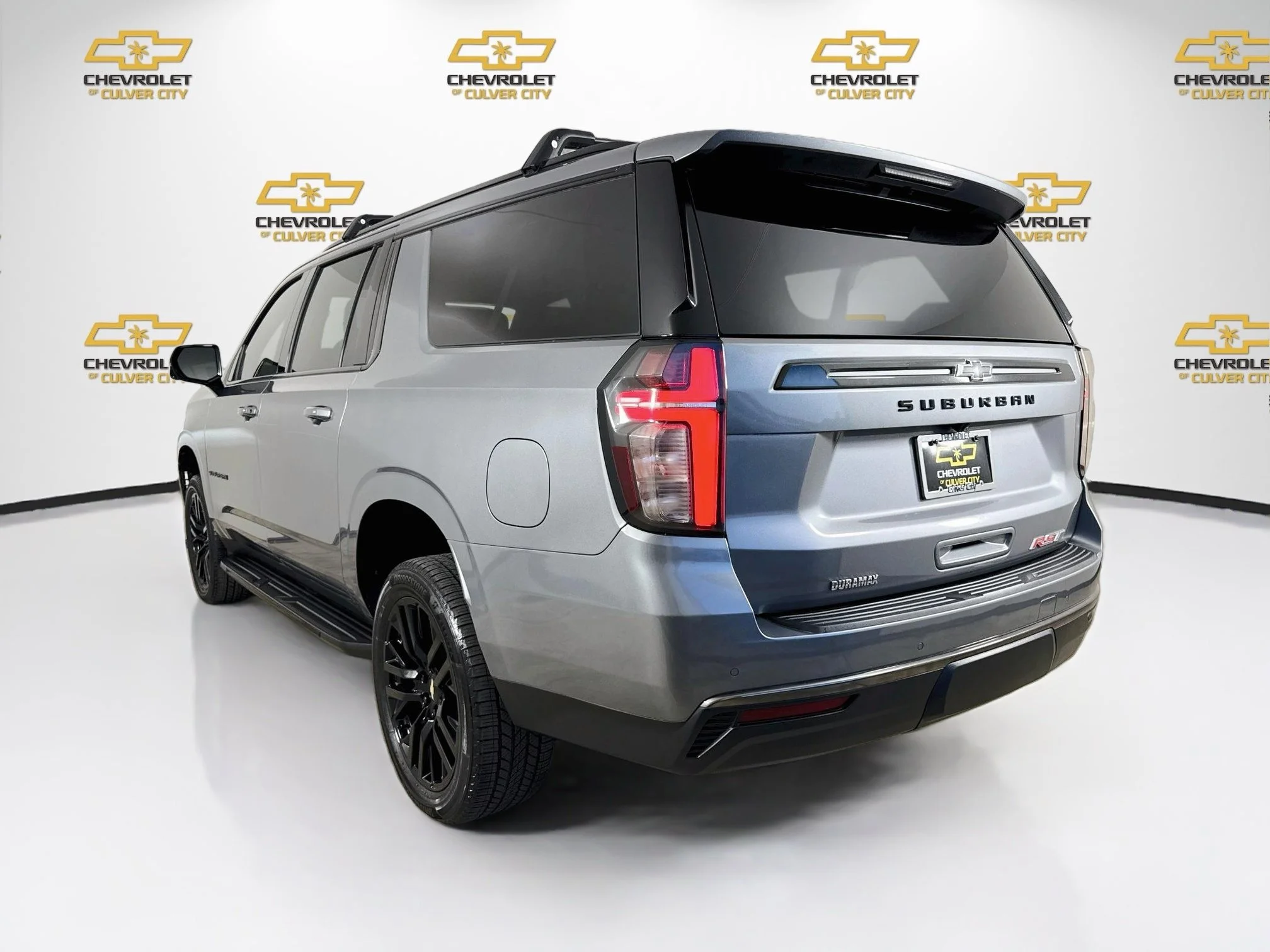 Used 2022 SATIN STEEL METALLIC Chevrolet RST image 6