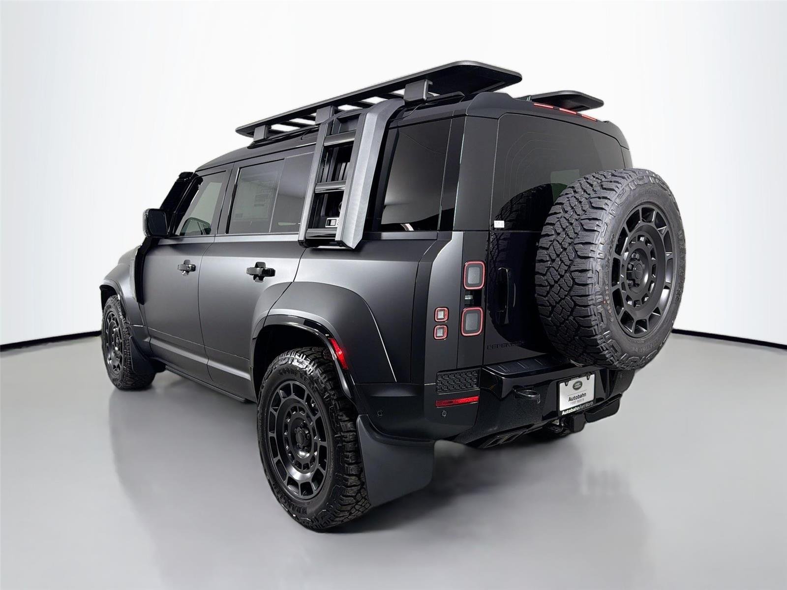 New 2026 Narvik Black LAND ROVER OCTA image 7