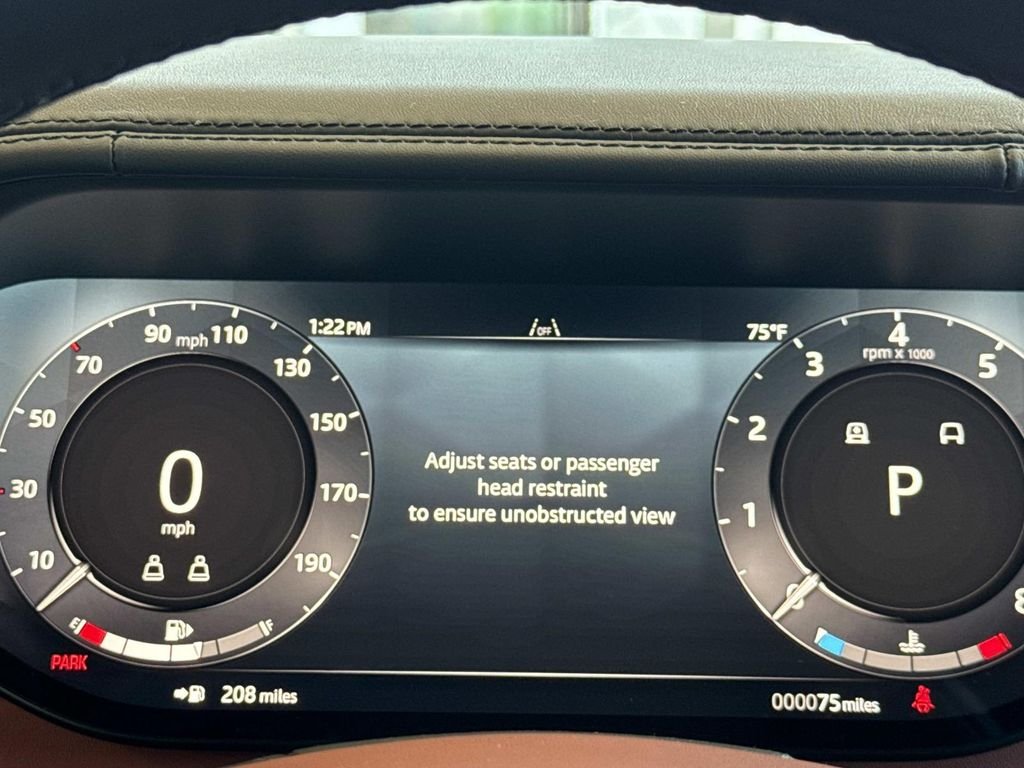 New 2026 Ethereal Frost Satin Land Rover SV Signature Suite image 14