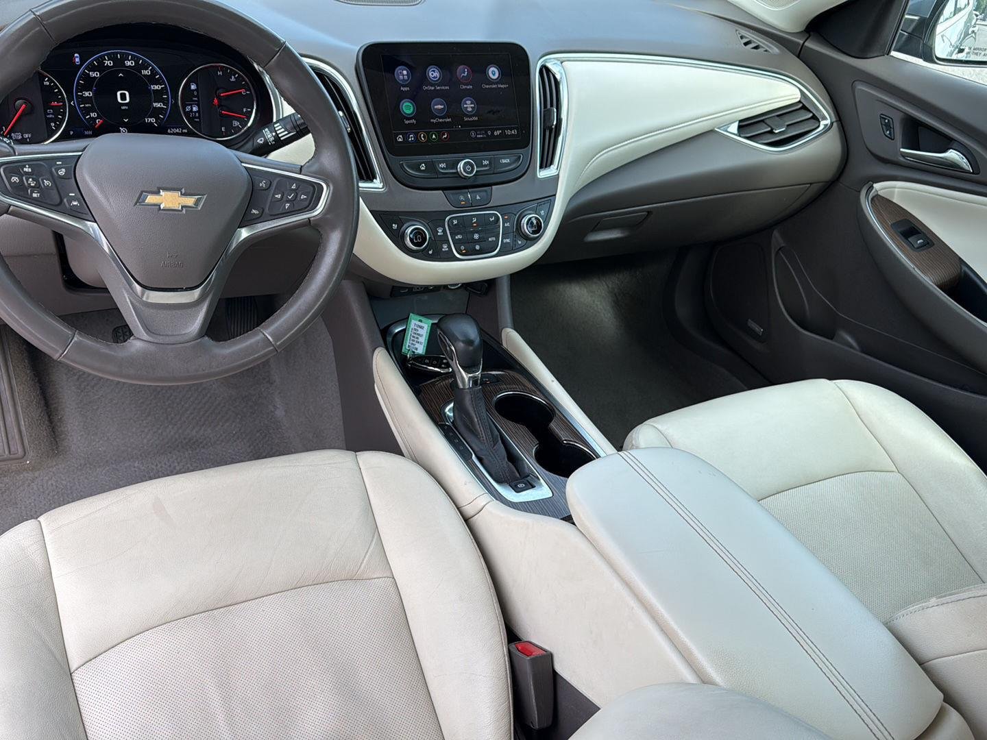 Used 2024 Sterling Gray Metallic Chevrolet LT image 3