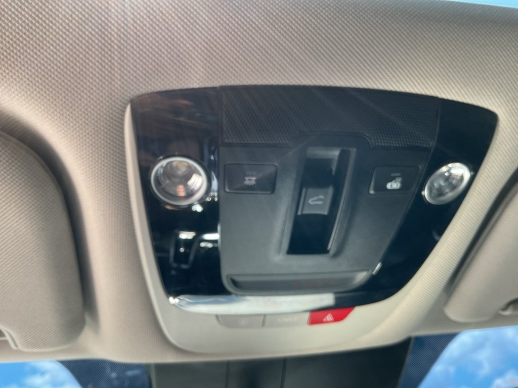 Used 2022 Ebony Black Kia SX image 28