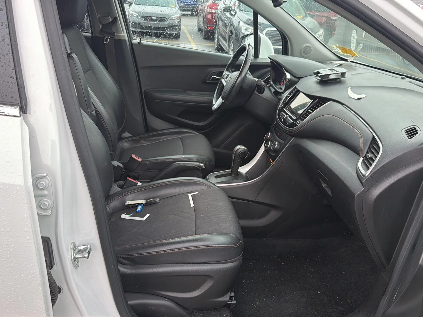 Used 2019 Summit White Chevrolet LT image 17