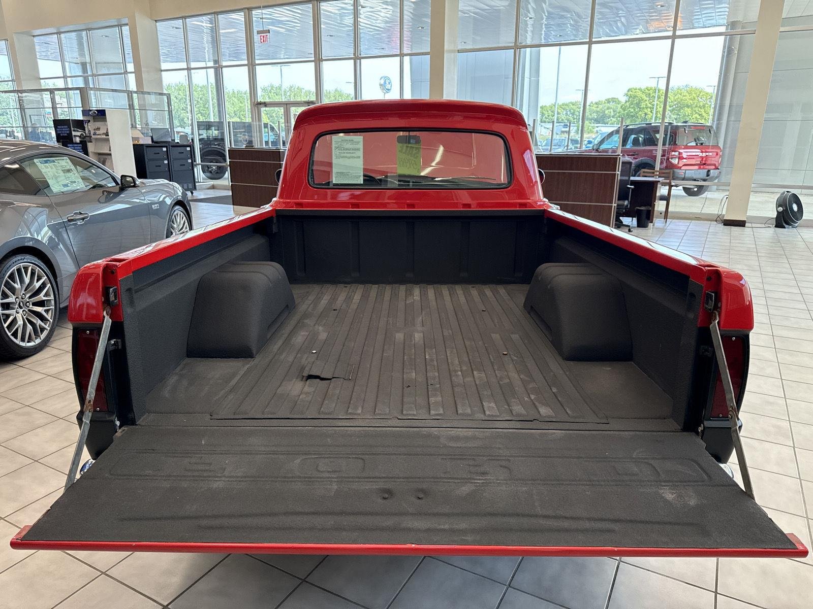 Used 1964  Ford  image 4