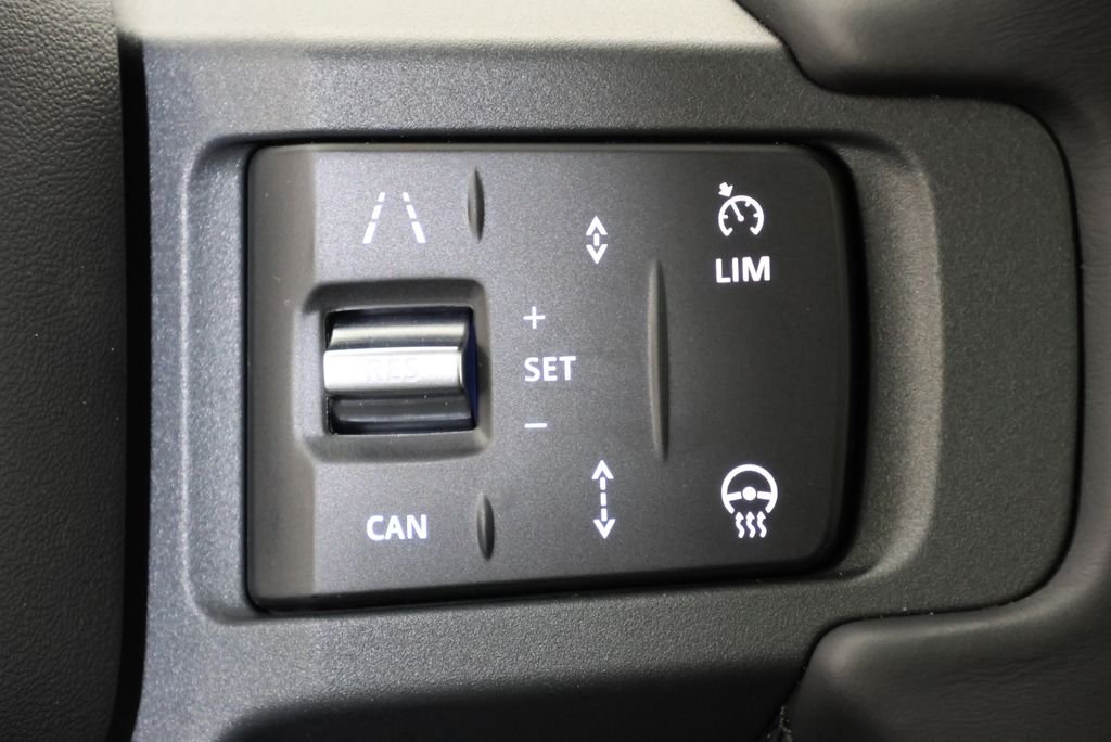 2026 Land Rover Defender X-Dynamic SE - Photo 19