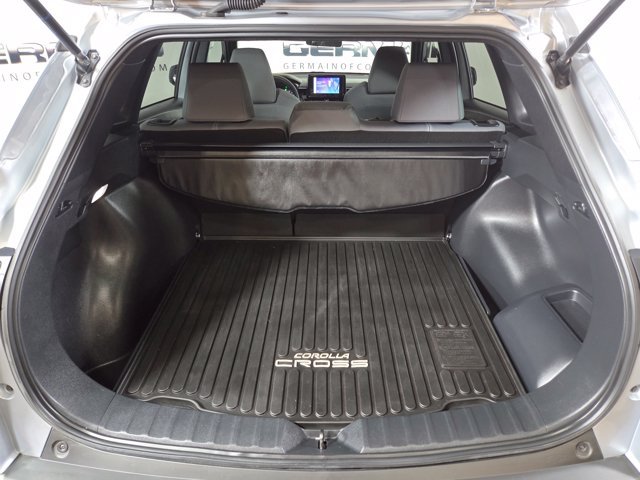 Used 2023 Silver Toyota Hybrid S image 22