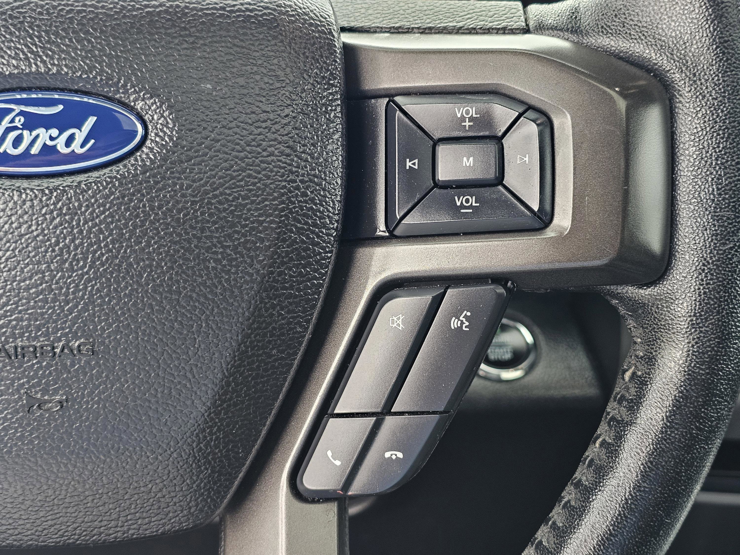 Used 2020 Magnetic Metallic Ford XLT image 22
