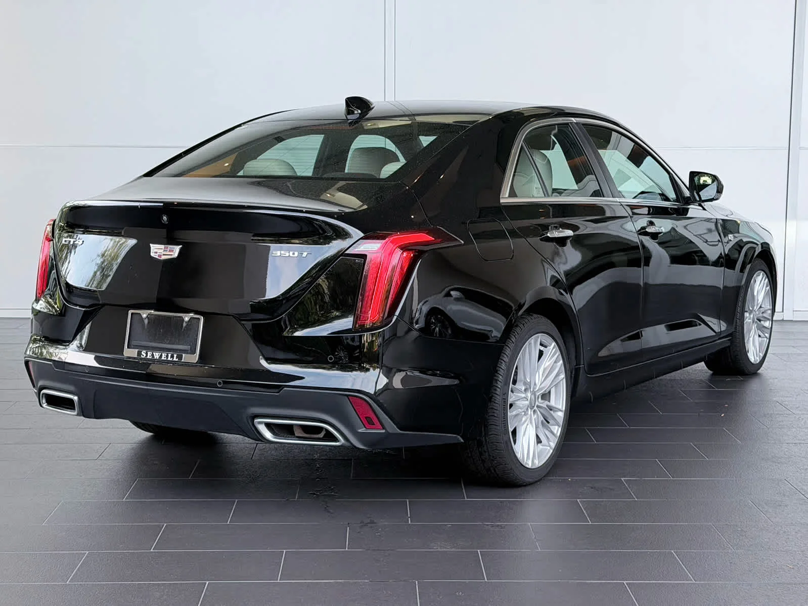 Certified Used 2025 Black Raven Cadillac Premium Luxury image 4