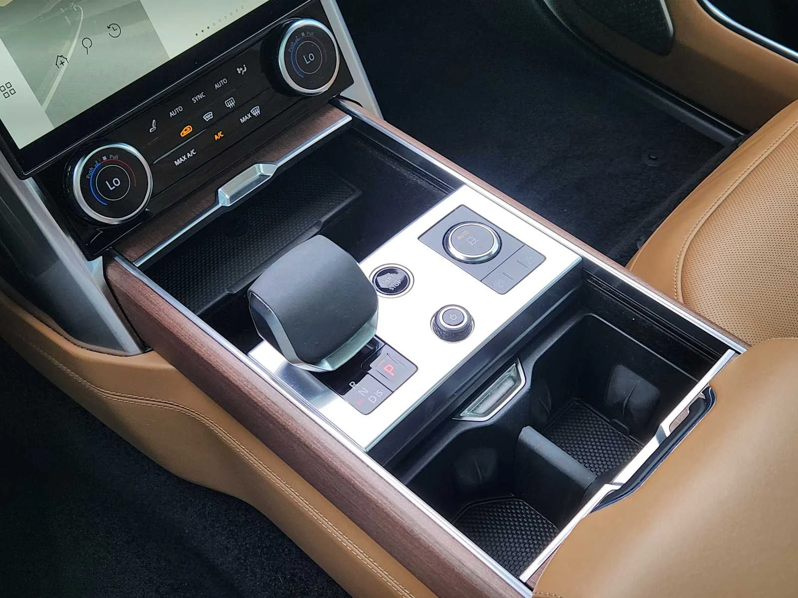 Used 2023 Portofino Blue Metallic Land Rover Autobiography image 19