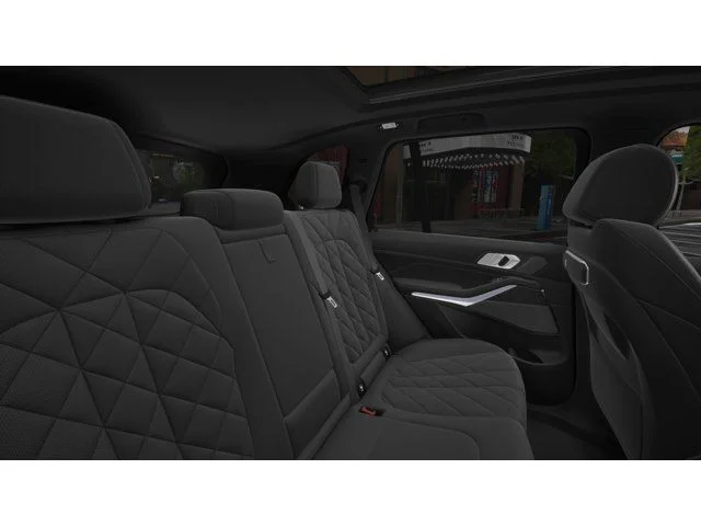 New 2026 Manhattan Green Metallic BMW xDrive40i image 12