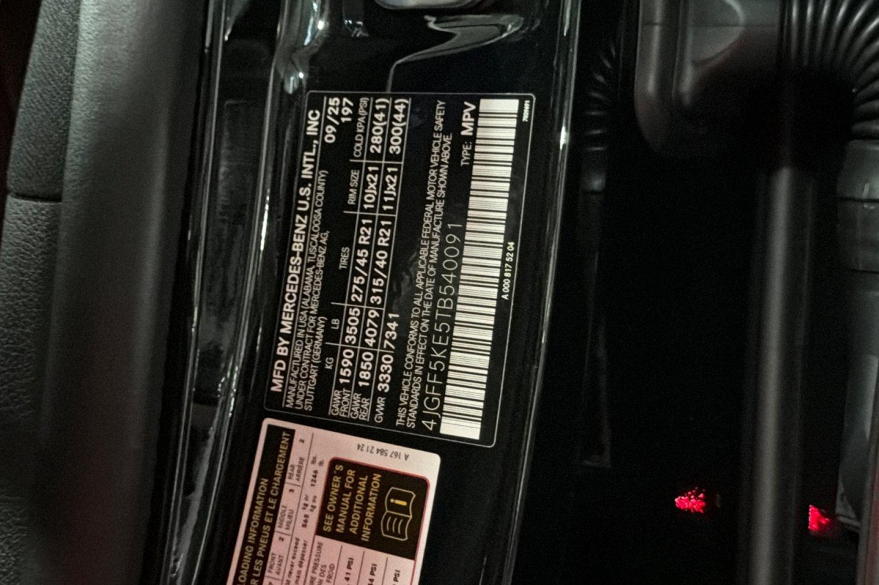 New 2026 Obsidian Black Metallic Mercedes-Benz GLS 450 4MATIC® SUV image 29