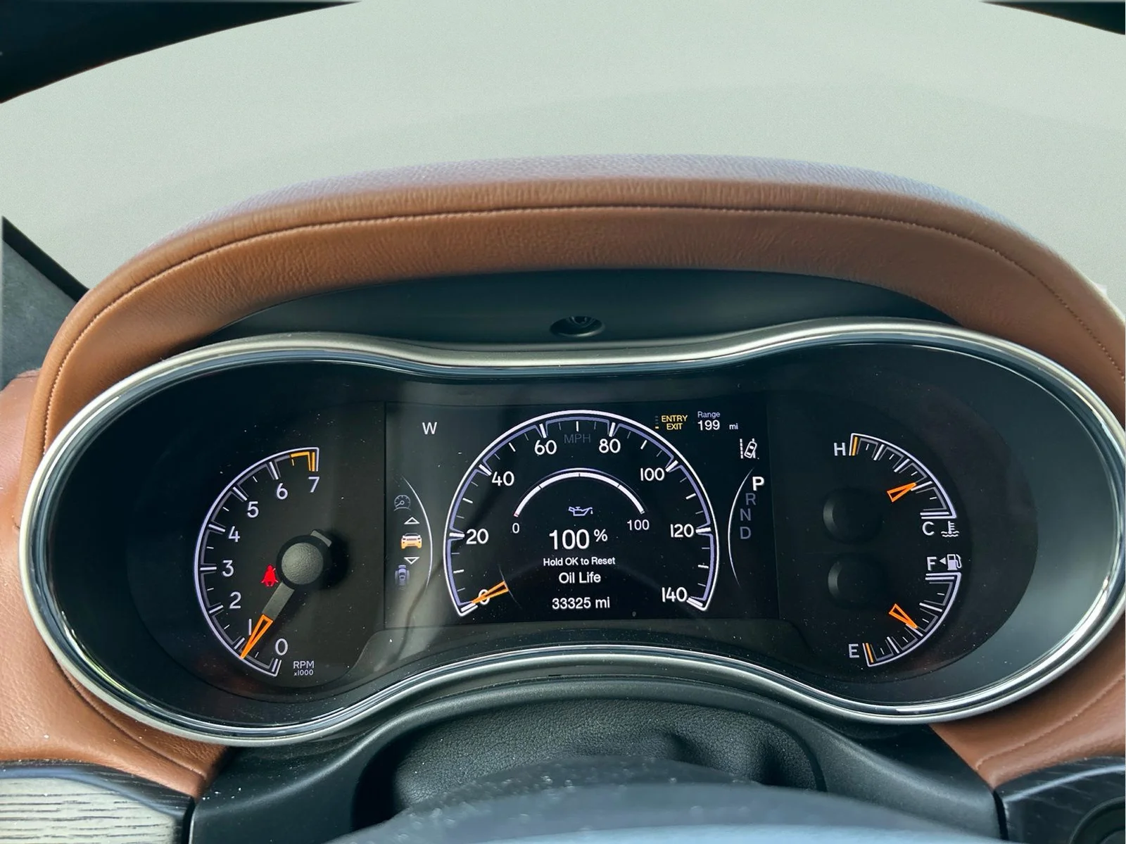 Used 2021 Ivory Jeep Summit image 27