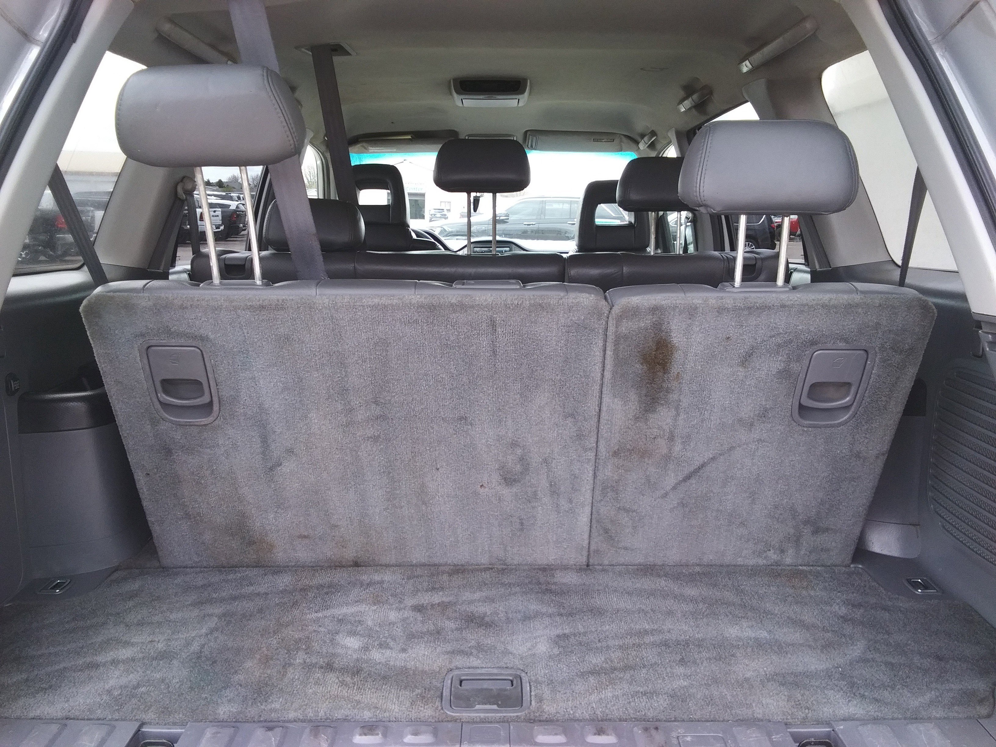 Used 2004 Silver Honda EX-L image 8