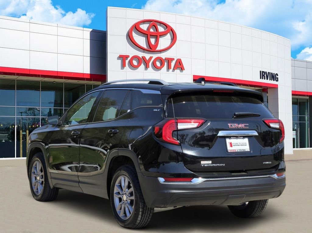 Used 2024 Black GMC SLT image 3