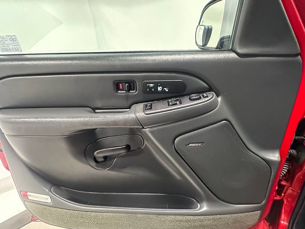 Used 2004 Victory Red Chevrolet NA image 68